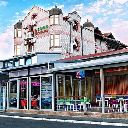 Estrada Lux Hotel Beograd Ngoại thất bức ảnh