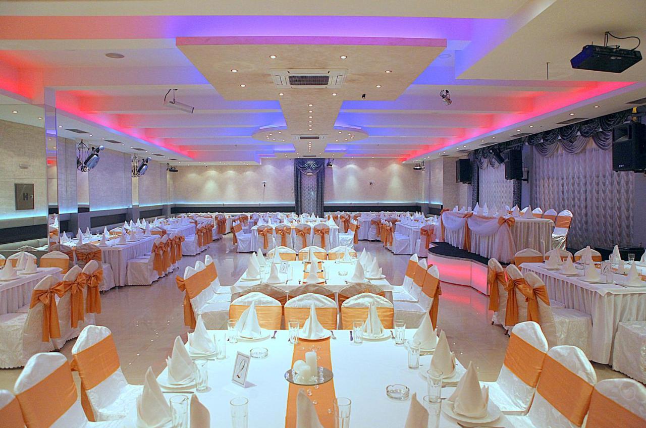 Estrada Lux Hotel Beograd Ngoại thất bức ảnh